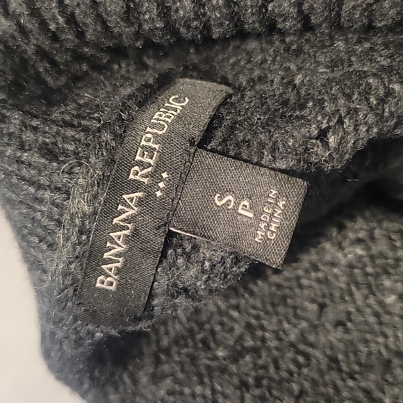 Banana Republic Wool Zip Up Sweater - Picture 2 of 3